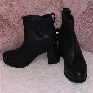 Chunky heel platform boots